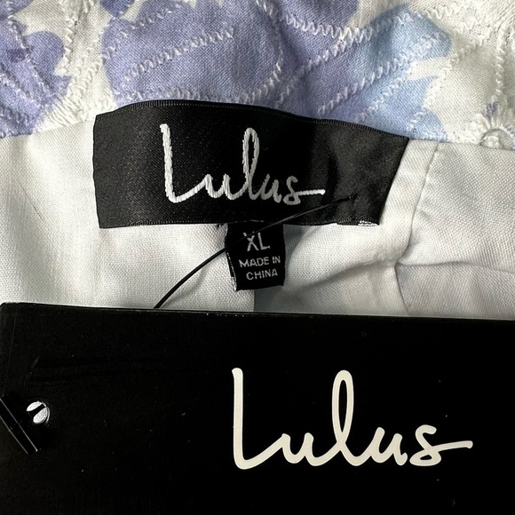 NWT Lulu’s See the World Floral Print Midi Dress. Size XL - Picture 9 of 9